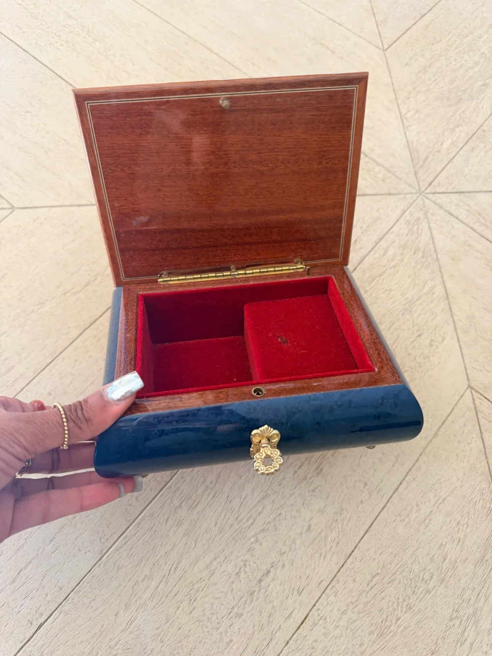 Reuge vintage italian